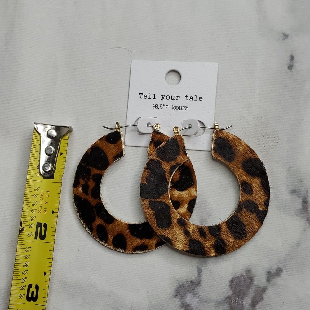 Cheetah Statement Earrings - Picture 2 of 3